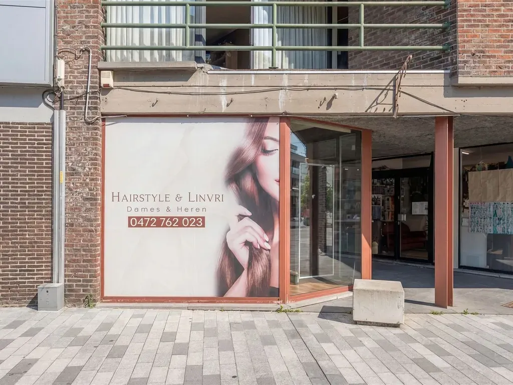 Välivaade - Commercial Ground Floor in Lommel Centre