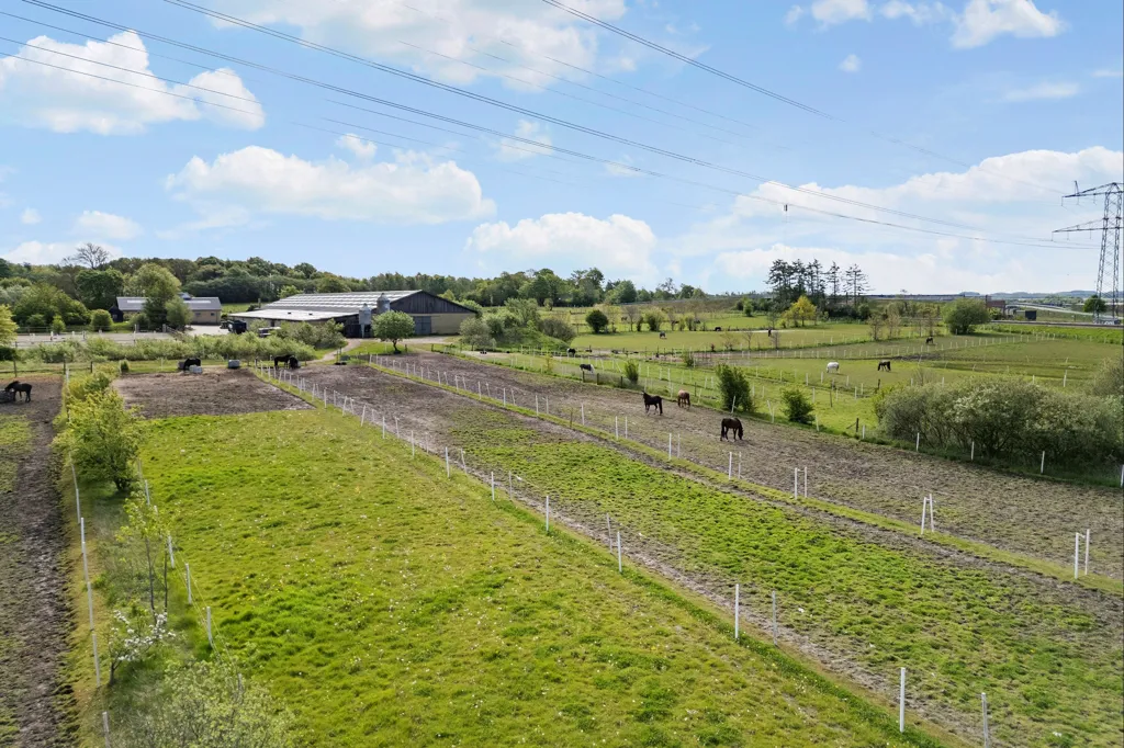 Vista aerea - Ride Centre with Stables near True Skov