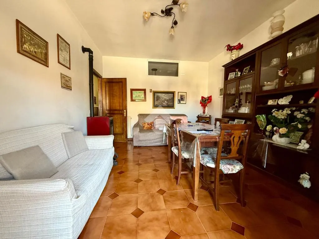 Söögituba - First Floor Flat with Terraces in Padule, Gubbio