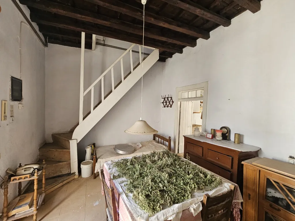 Sala da pranzo - Old Construction House with City View in Crete