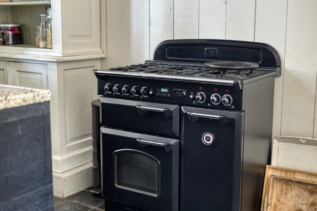 Cucina - Historic House with Dachshaus in Lienden