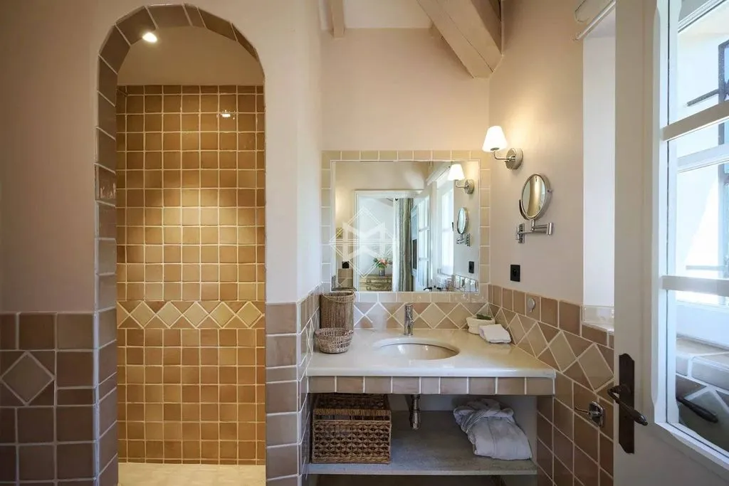 Vannitoad - Luxury Villa with Sea View in La Croix-Valmer