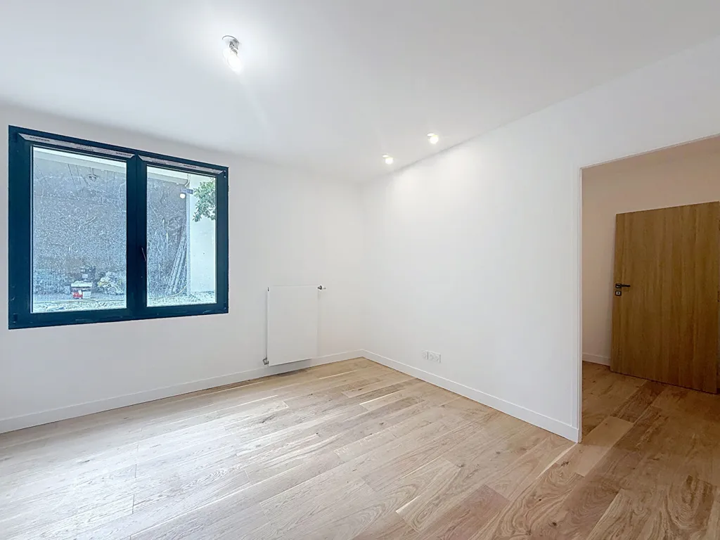 Pièces - Maison Contemporaine avec Jardin à Suresnes