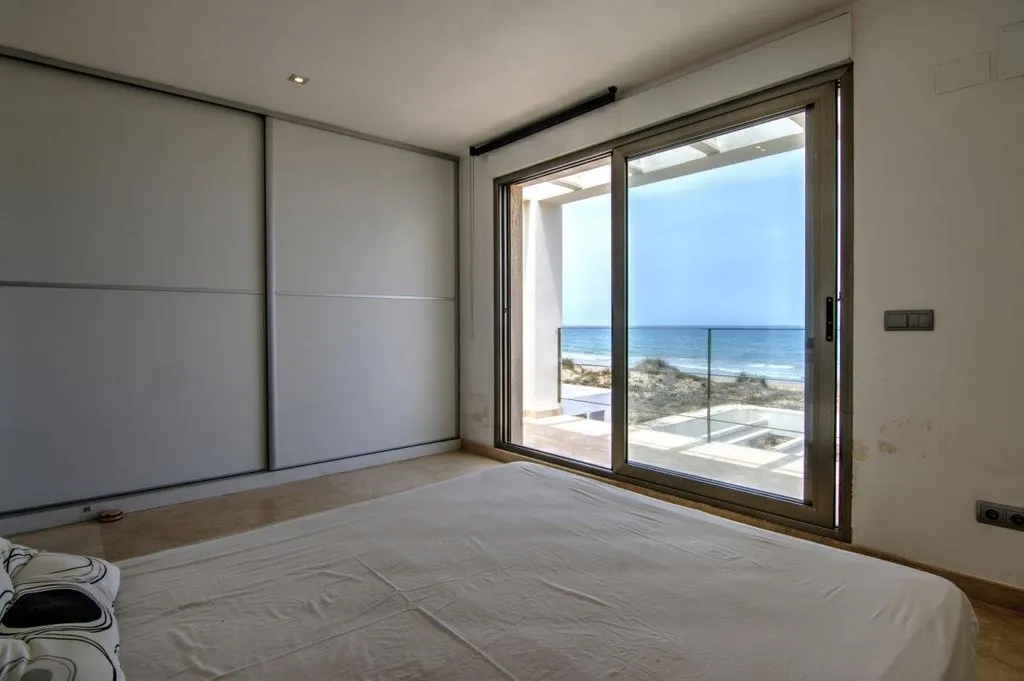Camere da letto - Beachfront Villa with Sea Views in Oliva Nova