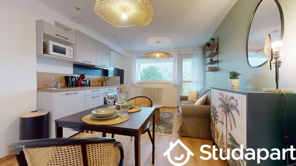 Söögituba - Shared Flat with Balcony in Fauriel / Montplaisir