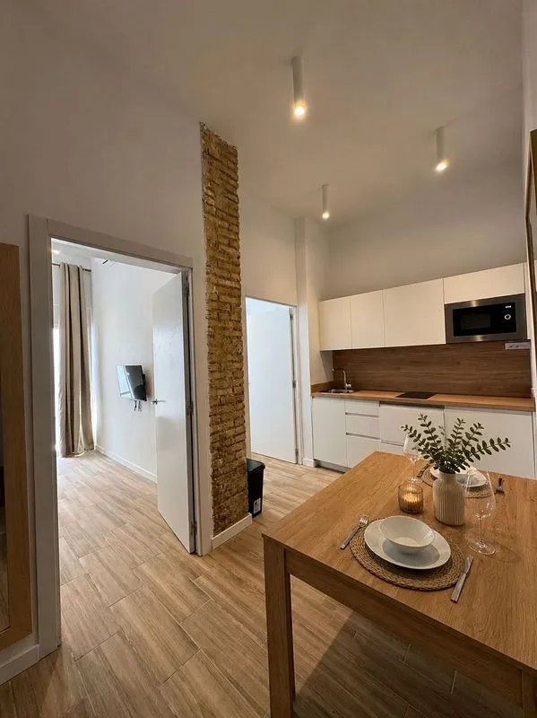Söögituba - 2-Bedroom Flat with Terrace in La Petxina