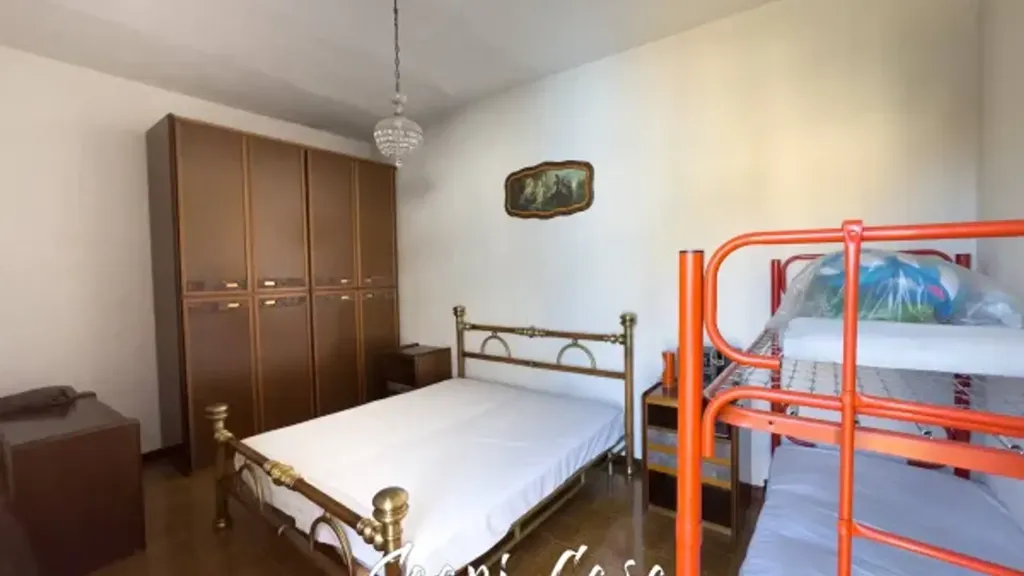 Bedrooms - Detached House with Garden in Mezzomerico