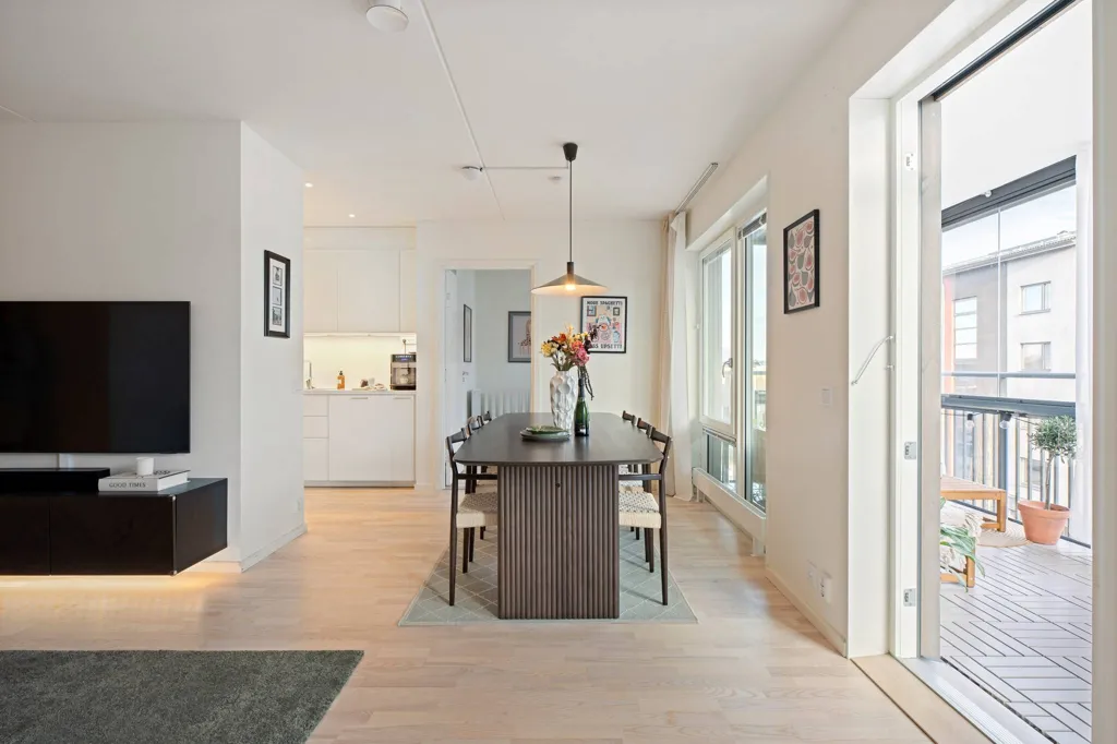 Söögituba - Modern Apartment with Balcony in Uppsala