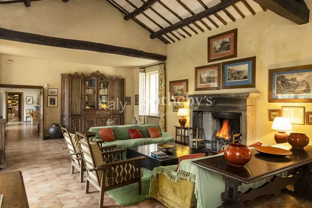 Séjour - 17th-Century Villa with Private Chapel in Rome
