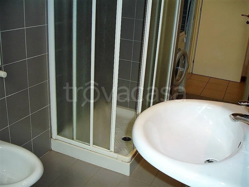 Salles de bain - Trilocale with Private Garden in Cervia