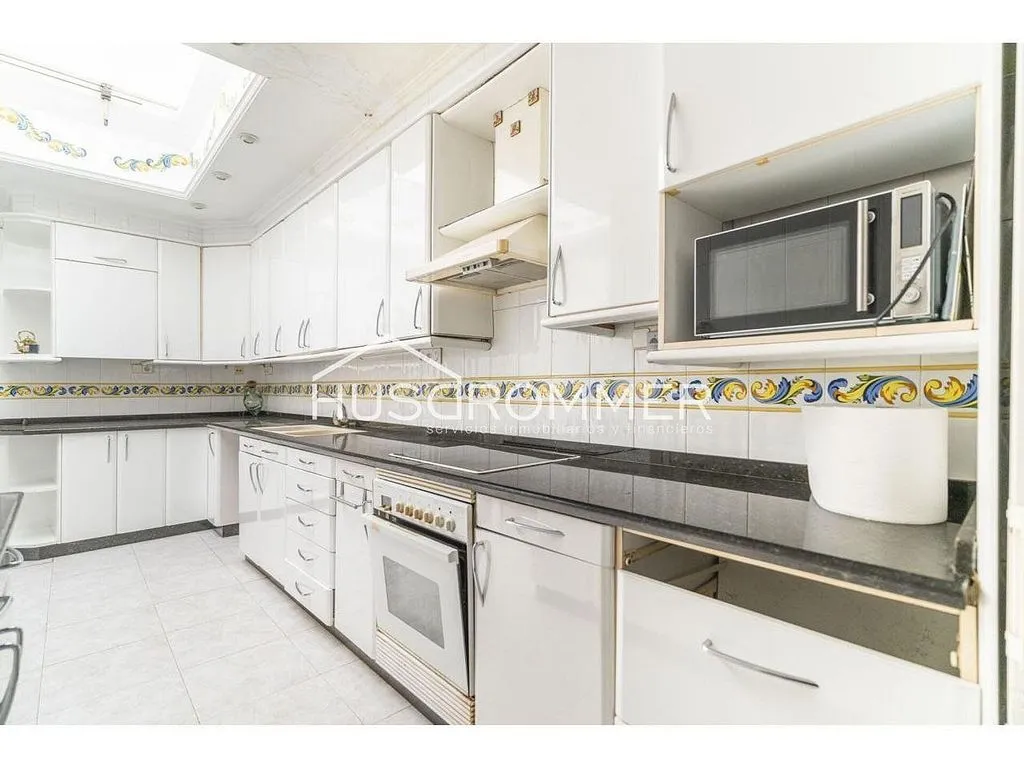 Köök - Dual-Unit Property with Central Location in Vila-real