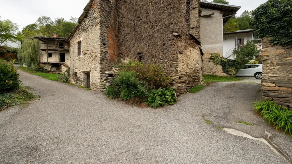 Außenansicht - Rustic House with Mountain View in Sanfront