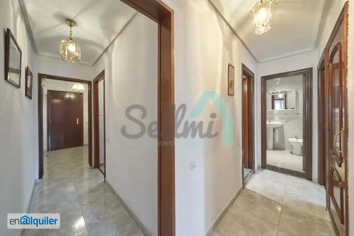 Entrée - Furnished Flat in Central Oviedo