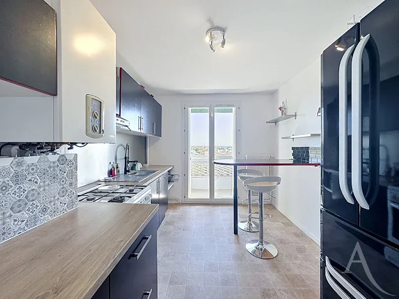 Cuisine - Appartement 4 Pièces avec Vue Pyrénées à Muret