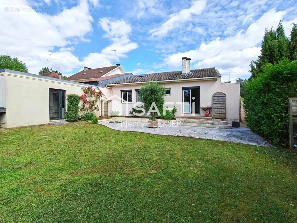 Maison 6 pièces à Bernes-Sur-Oise