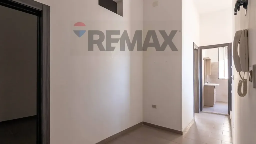 Esik - Independent House with Terrazzo in Comiso