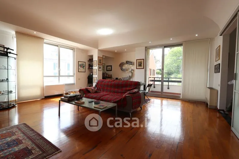 Séjour - Elegant Apartment with Balcony in Genoa Centre
