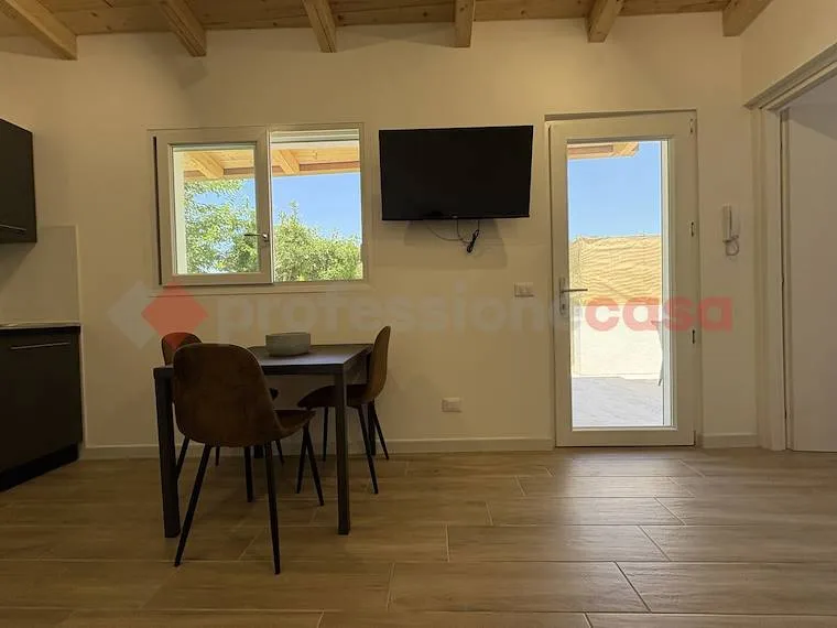 Dining Room - Rustic Villa with Private Garden in Terracina