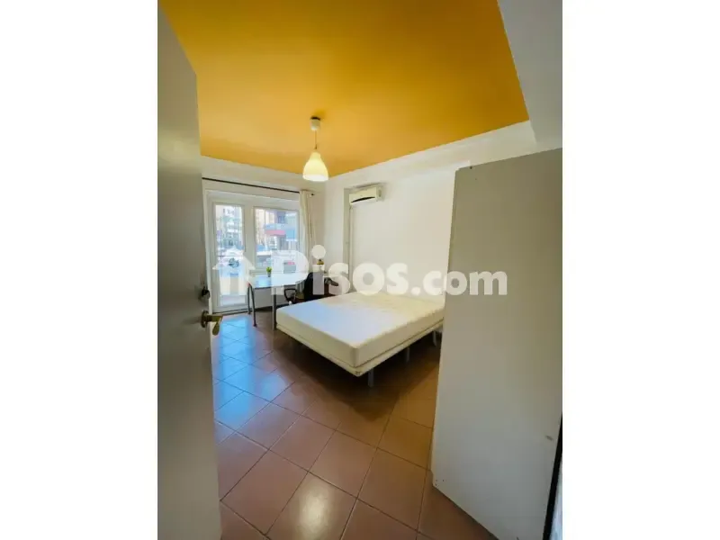 Chambres - Corner Flat with Terrace in Alicante's Old Town