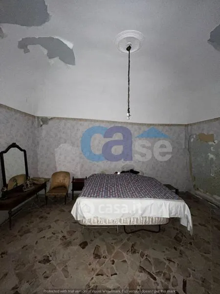 Magamistoad - Independent 3-Level Apartment in Regalbuto