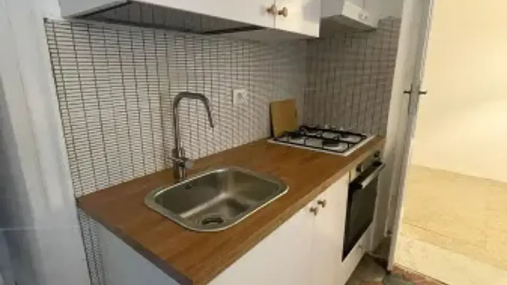 Kitchen - Furnished Flat with Balcony in Palermo