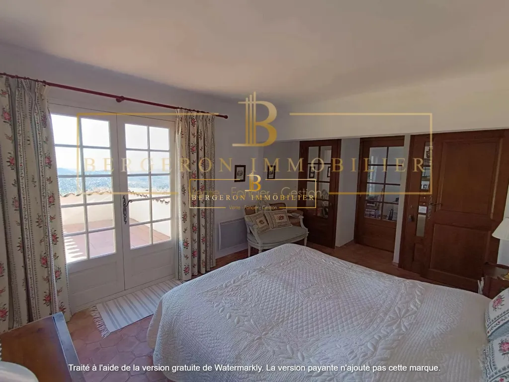 Chambres - Villa avec Vue Panoramique et Piscine au Tignet