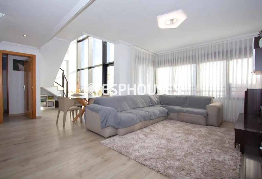 Elutuba - Penthouse with Sea View in Guardamar Playa