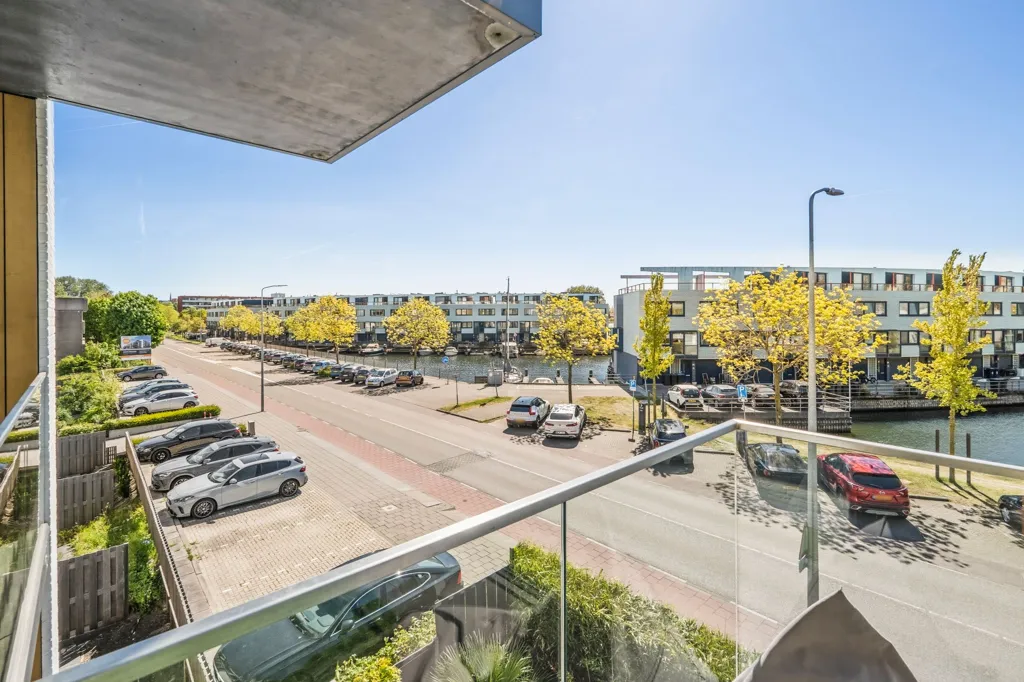 3-toaline korter asukohas Weesp