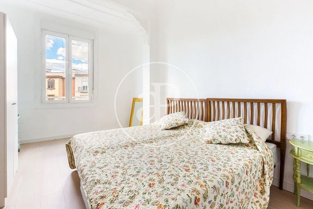 Camere da letto - Renovated Apartment with High Ceilings in Arrancapins