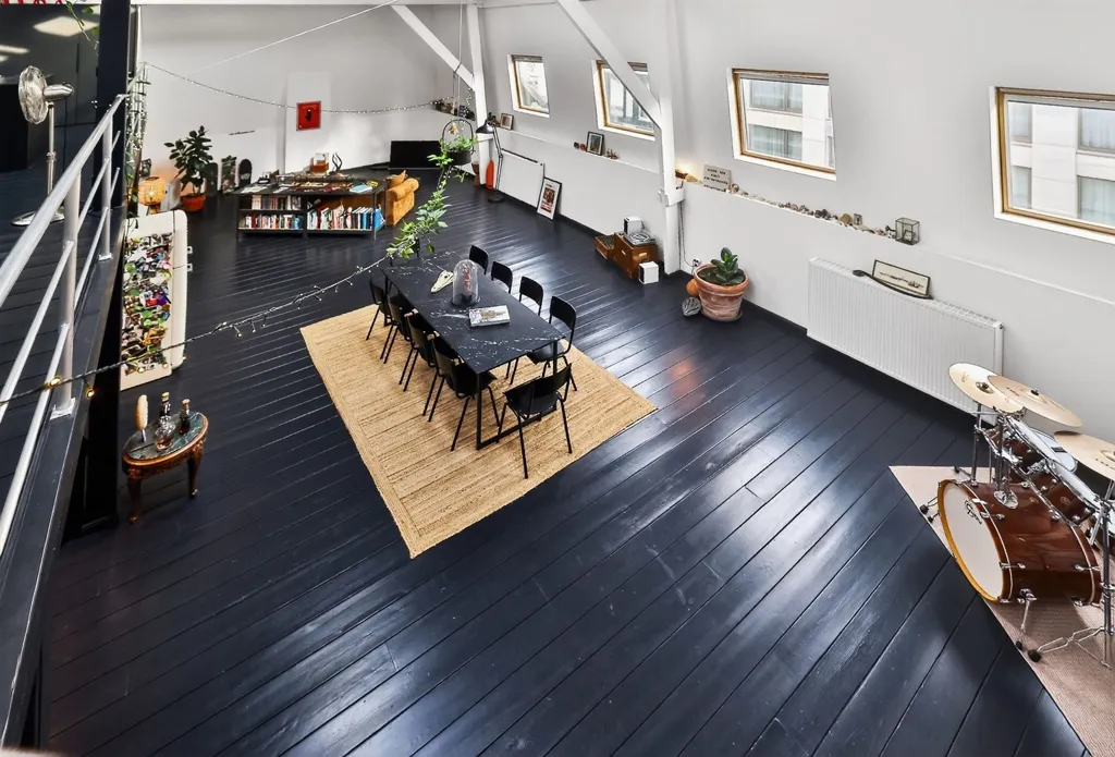 Séjour - Loft Urbain avec Espace de Vie Spacieux à Anvers