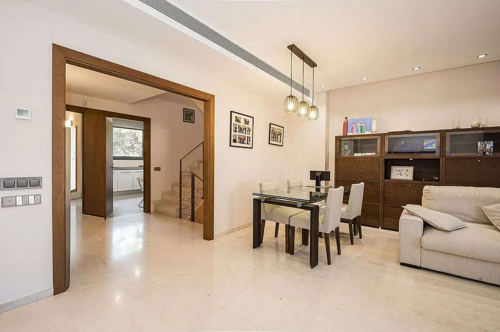 Salle à manger - Seafront Semi-detached House with Pool in Gavà Mar