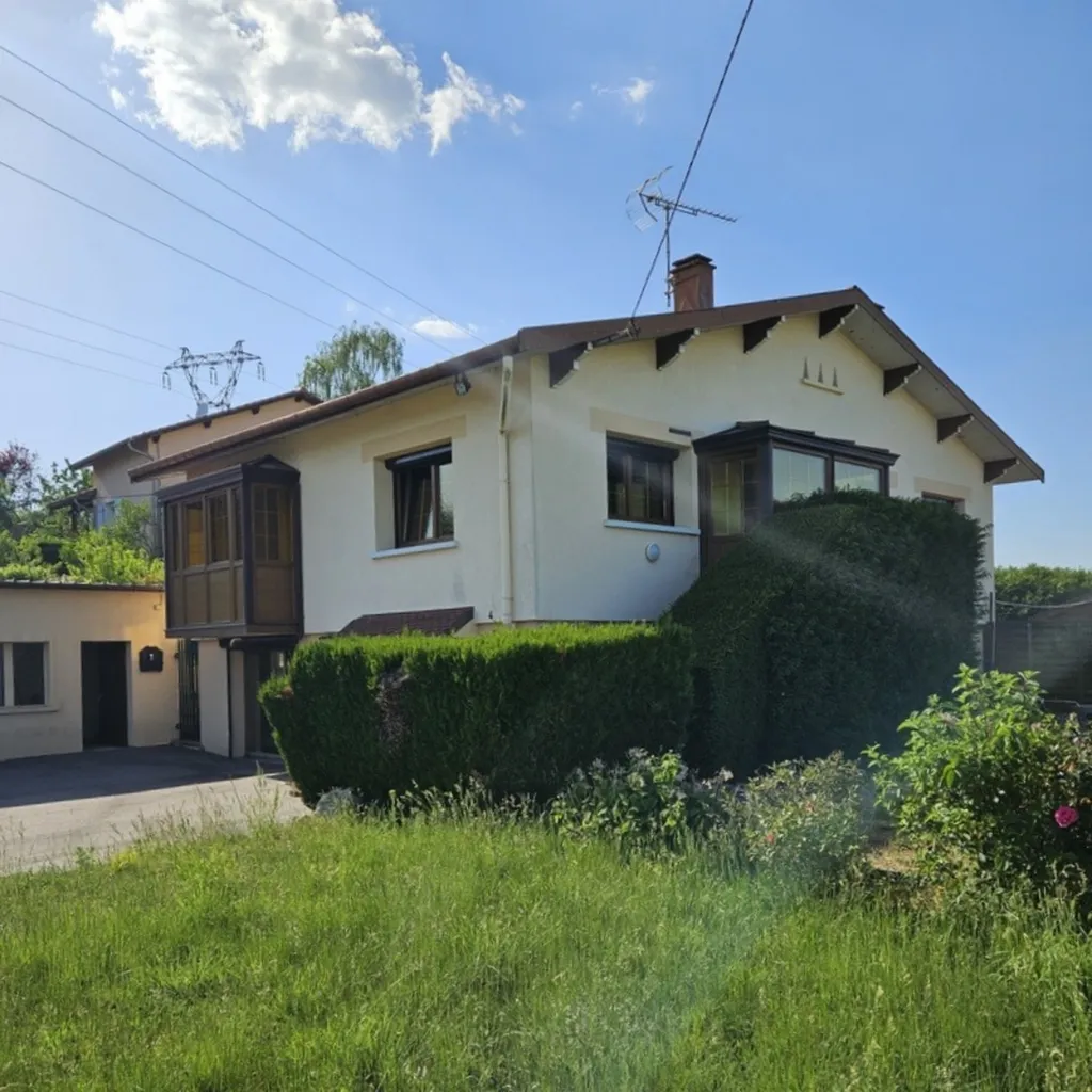 Välivaade - Traditional House with Workshop in Nomexy