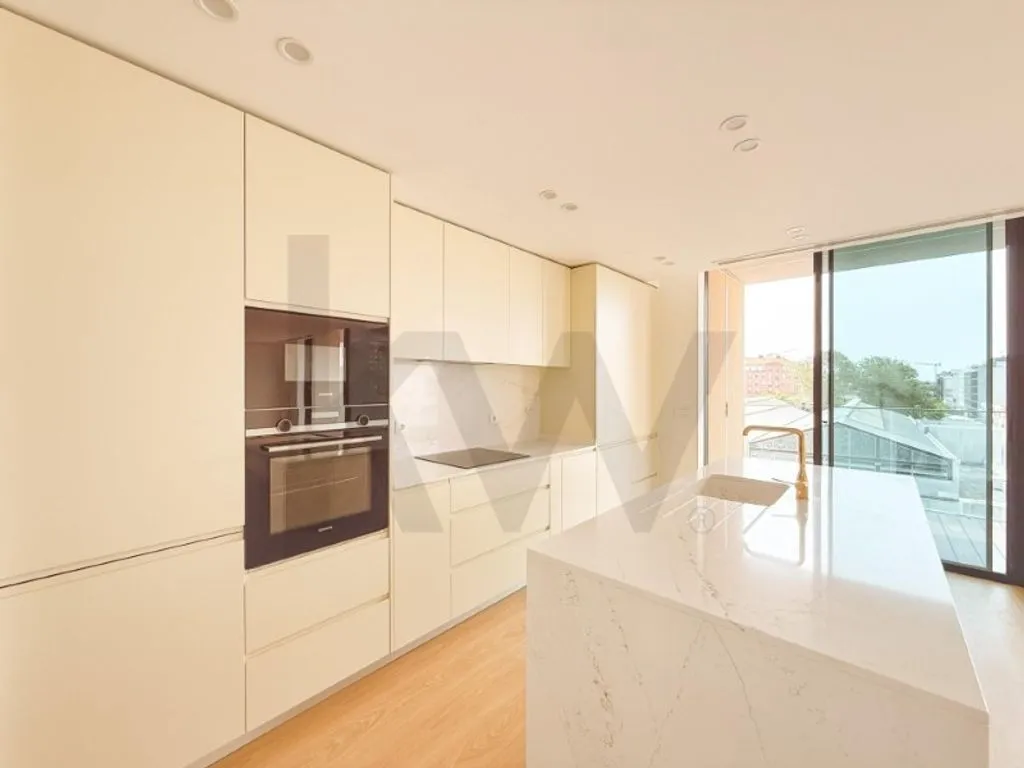 Cuisine - Luxury Flat with River View in Aveiro Centre