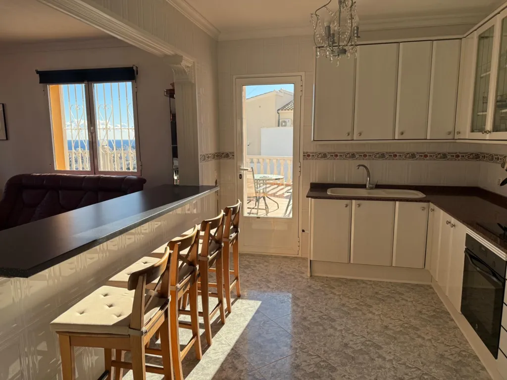 Kitchen - Luxury Villa with Sea Views in Calpe