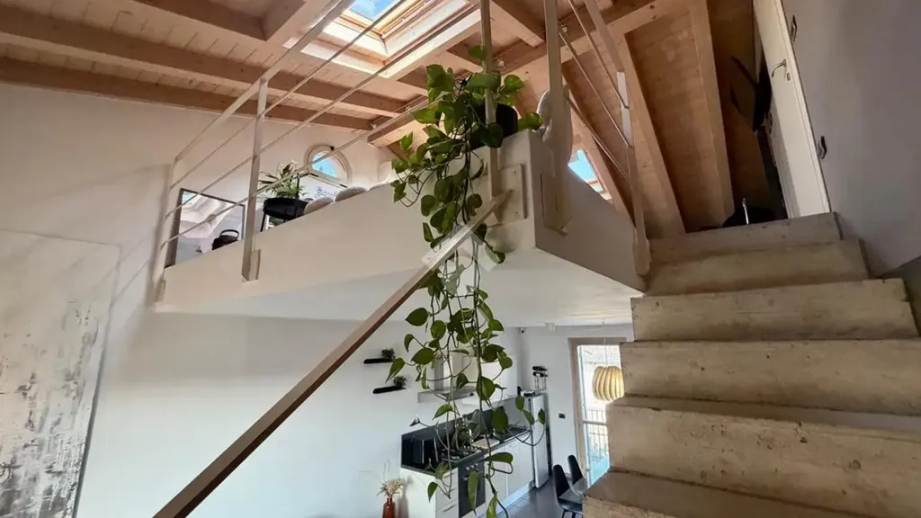 Toad - Loft with Terrace in Sona