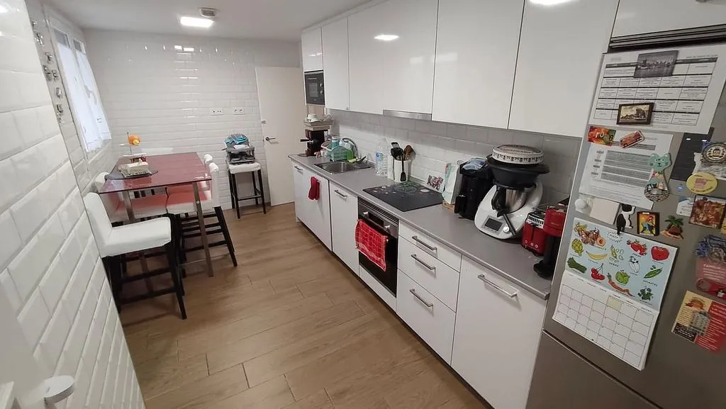 Köök - Student Flat with Pool and Terrace in Getafe