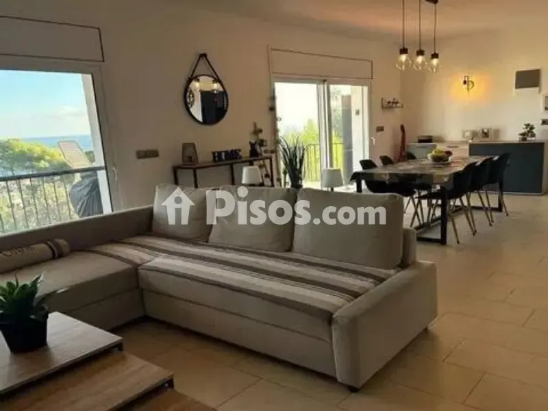 Elutuba - Apartment with Sea View in Llançà