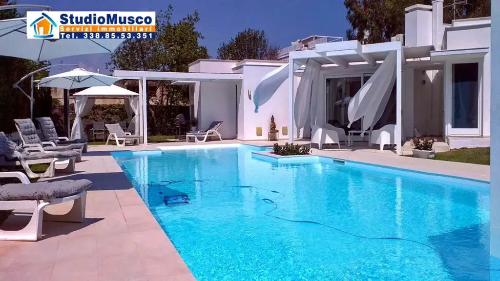 Piscina - Rustic Villa with Sea View on Lungomare Circe