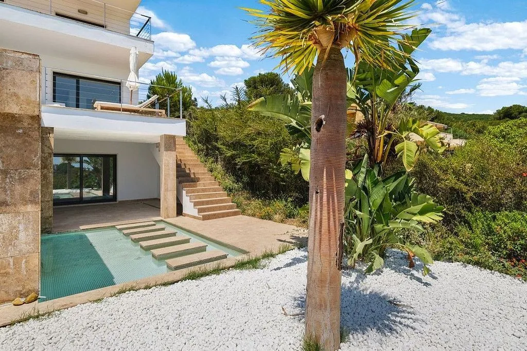Pool - Chalet with Pool and Terrace in Sotogrande