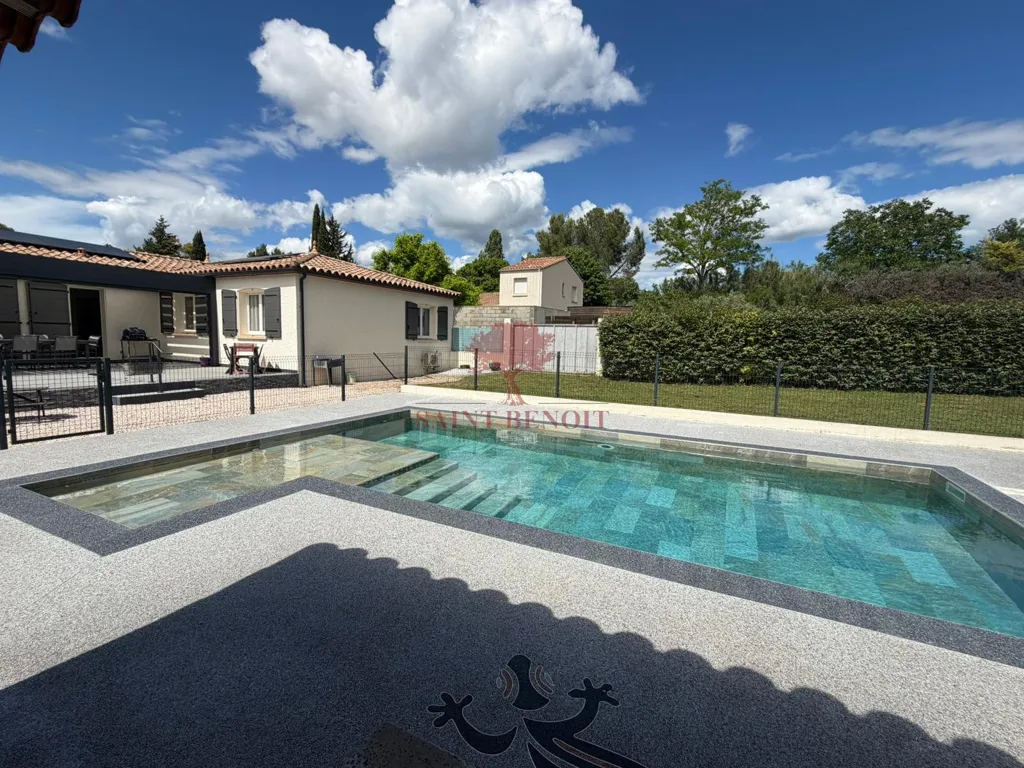 Piscine - Villa avec Piscine à Gignac