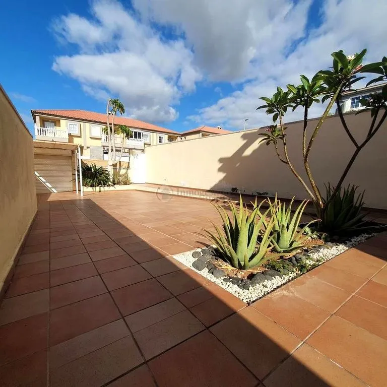 Jardin - Luxury Villa with Pool in Granadilla de Abona