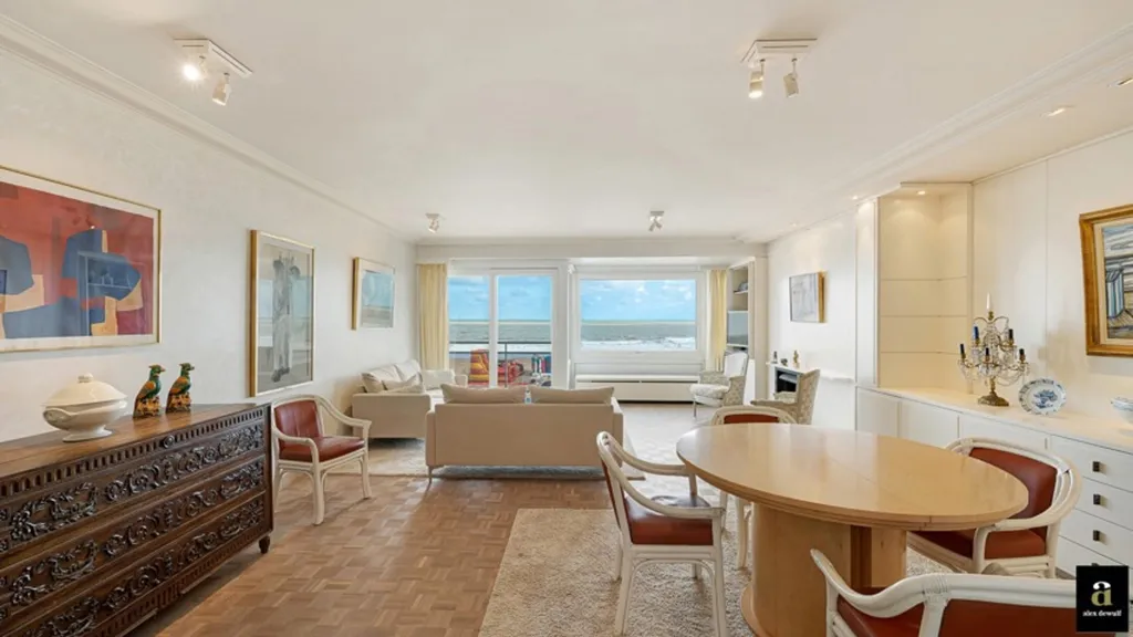 Söögituba - Apartment with Sea View on Albertplein, Zoute
