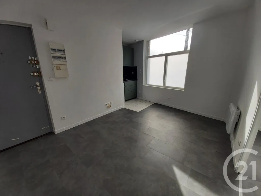 Séjour - Appartement Rénové avec Jardin au Mesnil-Esnard