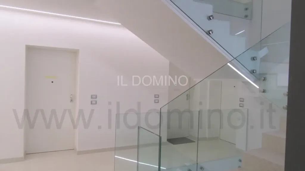 Pièces - Modern Apartment with Solar Panels in Padua