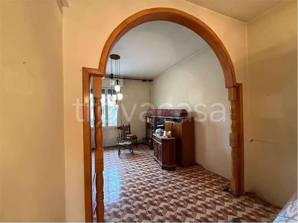 Hallway - Completely Refined Bifamiliar in Central Ferrara
