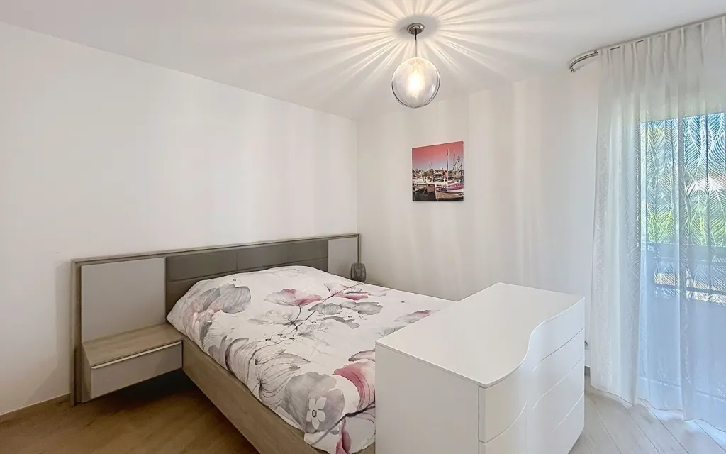 Magamistoad - Apartment with Pool in Boulouris, Saint-Raphaël