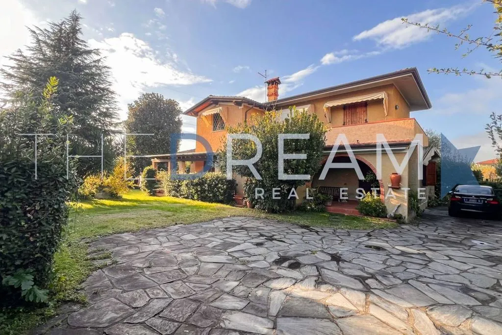 Extérieur - Detached Villa with Private Garden in Forte dei Marmi