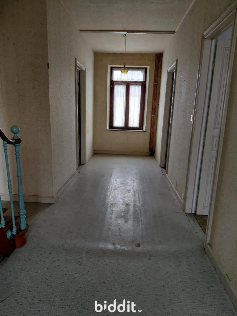 Esik - Renovatable House with Garden in Chassé