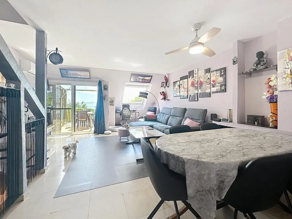 Elutuba - Detached House with Sea View in Estepona