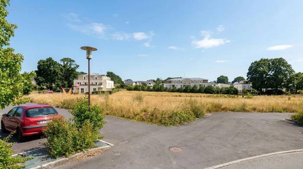 Exterior - Buildable Land with Triple Exposure in Châteaugiron